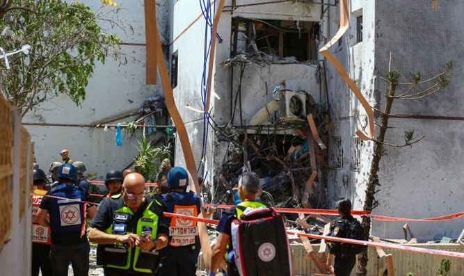 EMS Personnel at rocket attack in Israel EMS Personnel at rocket attack in Israel